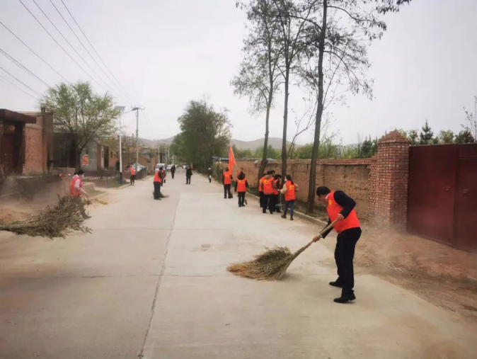 开云网页版登录入口-开云(中国)
赴包抓共建村社开展卫生清扫志愿服务活动(图2)