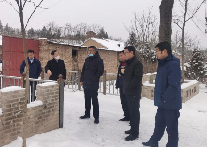 筑起安全墙 照亮乡村路——开云网页版登录入口-开云(中国)
鼎力支持包抓共建村社文明创建工作(图6)