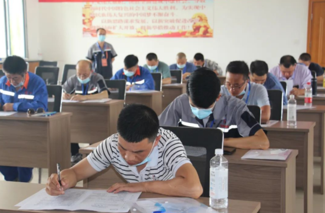 开云网页版登录入口-开云(中国)
泓盛达公司在“焊工”技能大赛中取得好成绩(图2)