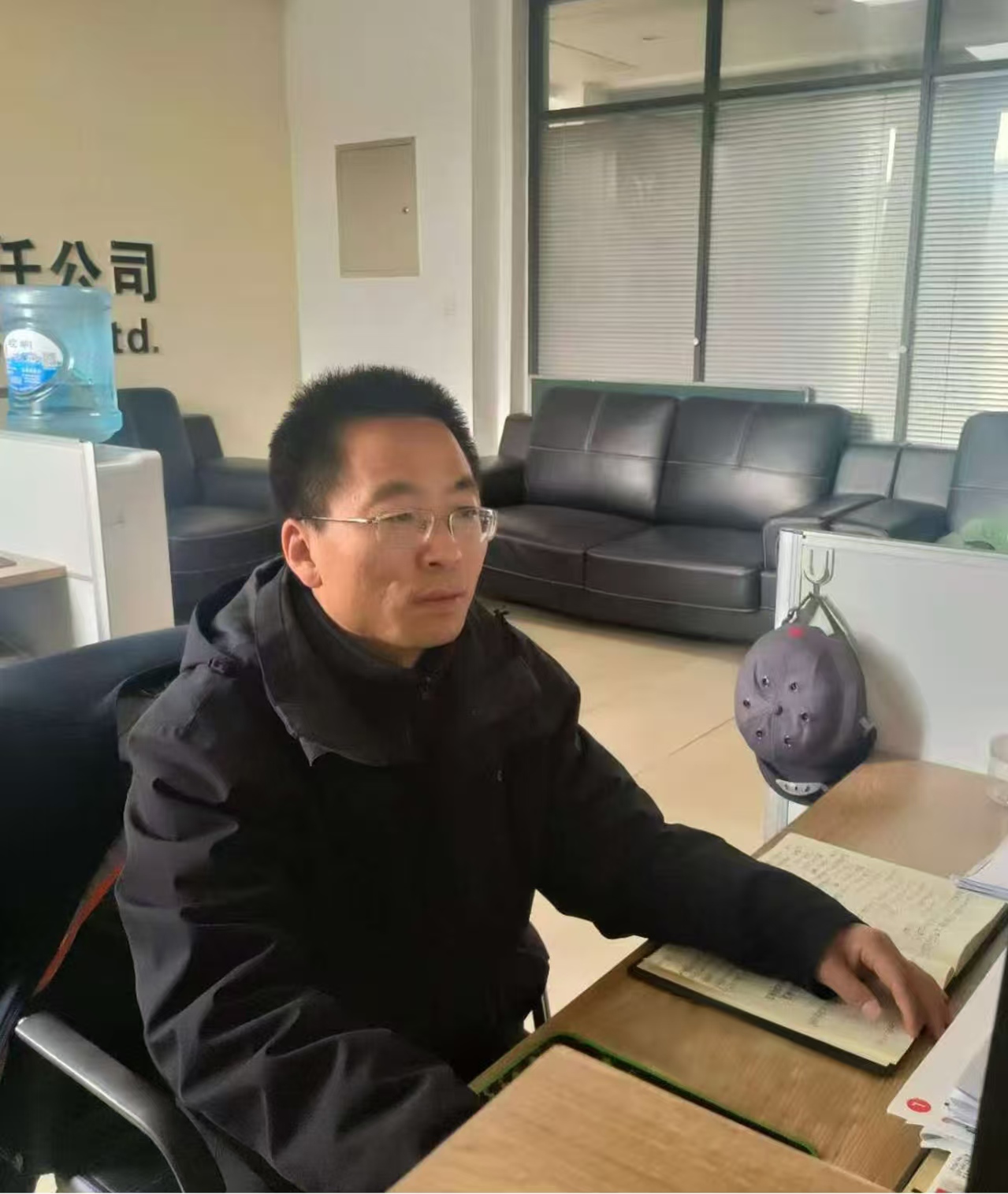 中共开云网页版登录入口-开云(中国)
委员会关于对2025年度“产投榜样”进行公示的公告(图2) 中共开云网页版登录入口-开云(中国)
委员会关于对2025年度“产投榜样”进行公示的公告(图2)